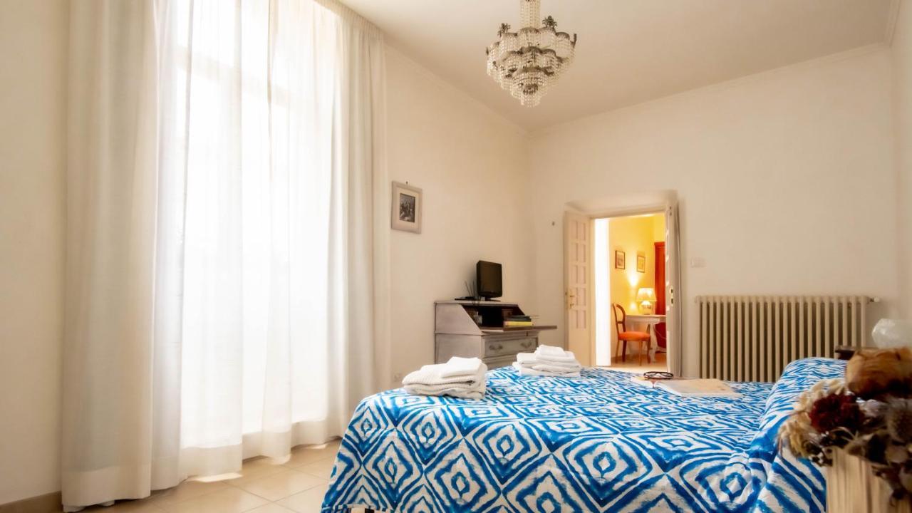 Appartamento Piazza Santa Maria Nuova Viterbo Exteriör bild